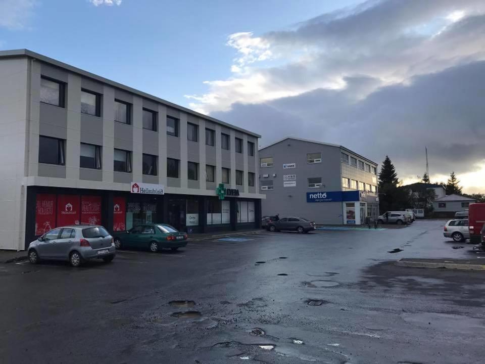 Au44 Apartments City Centre Selfoss Esterno foto